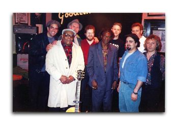 Station Tavern (London, early '90s)) with Big Boy Henry and friends
