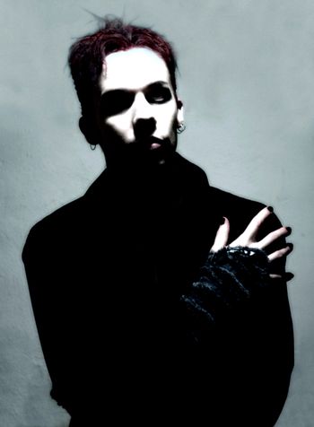 "Darker Than Silence" album shoot (2005). Photo by Greg G.
