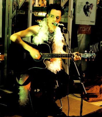 "The Slender Nudes" in-store appearance, Seedys, Pretoria, South Africa (2000).
