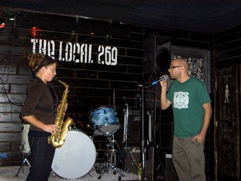 from the Knudsen-Benedict duo gig at Local 269 in NY in 11/09
