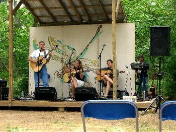 Rob at Festival for the Eno River, 2007 (That's folk legend Pierce Pettis tuning up in the background!)
