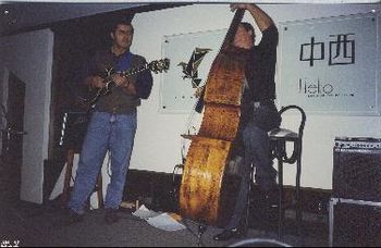 Playing a duo with great brazilian bass player Paulo Russo (Brasília, 1997)

