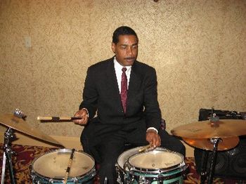 Keith Swan - drums
