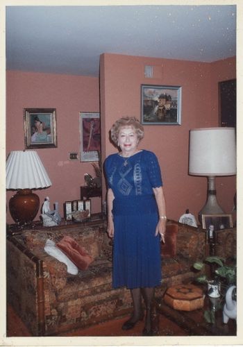 Sophie, 1985 - home in Lakehurst, NJ
