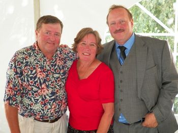 Bill (on the right) with his brother Jim and wife Lynn

