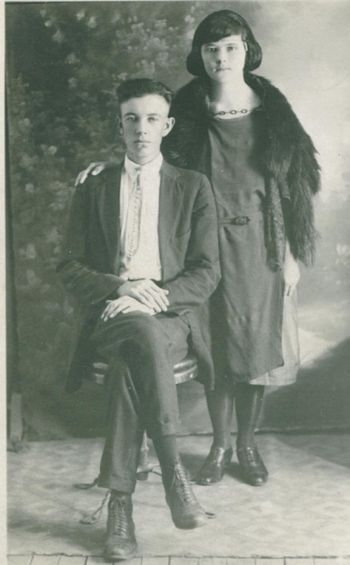 The Very Beginning of the Murphy's ... Claude and Mabel, 1923 -- 2 weeks after their wedding, Mabel wa 14
