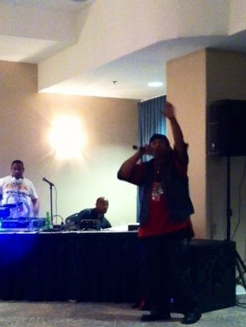 Part 2 of GRANDE GATO performing REGGAETON music at 2014 MIAMI, FL venue (hosted by DJ DNA of SIRIUS SATELLITE radio show 66RAW & sponsored by COAST 2 COAST)!!!!

