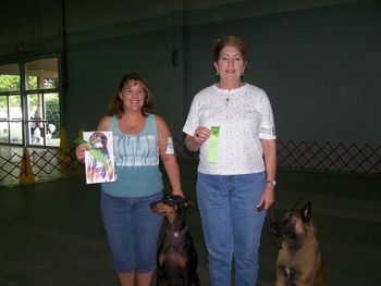 Robyn, Tori, Pat and Sky July 30, 2006 Greenville, SC Both dogs earned their Rally Novice titles today!
