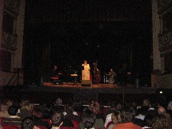 the spotlight on Betty Joplin during our concert in Savigliano, Italy
