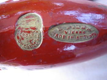 Signature of the Maker -- Does anyone know about this Ocarina maker?
