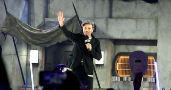 At Star Wars Celebration London 2023, Ewan "Obi-Wan Kenobi" McGregor waves to the huge audience. PCD Photo
