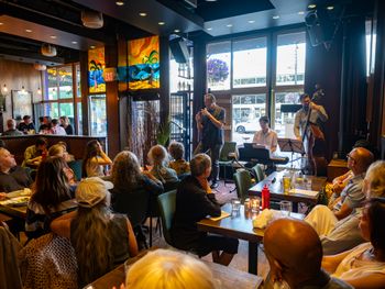 The final night of live jazz at Vancouver's Tangent Cafe (June 2023) with pianist Benjamin Sigerson and bassist Conrad Good. Photo by Vincent Lim.
