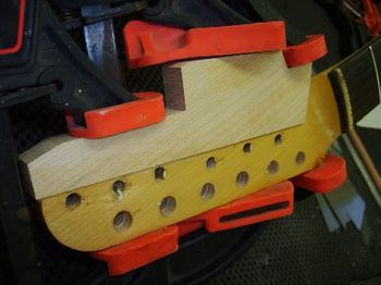 The splice is glued and tightly clamped
