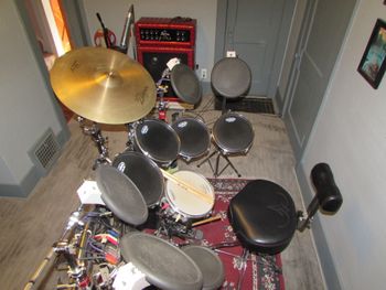 Drum Kit
