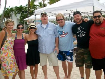 Key West Writers Festival 2010 - Shannan Neese , Stacey Wilbur , Karyn , Pete Sallis , Me , Cary Barlowe & Tim Fink on the Beach...WORKING...LOL.
