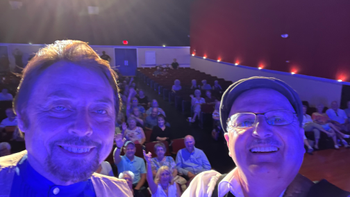 A selfie with the otherside of the audience!
