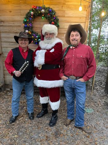 Six Strings & A Fiddle with the REAL Santa
