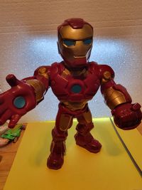 2018 Hasbro Playskool Marvel Super Hero IRON MAN 10" Action Figure