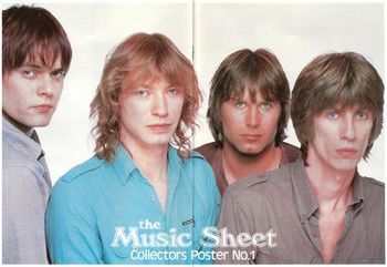 Centerfold picture from The Music Sheet in December of 1982.
