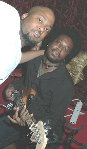 T.LEE and big smoke at wyclef Party. a buddy o mine worked for the label and at the last minute wyclef wanted to perform so he called me and i let him use some of my gear. a good night
