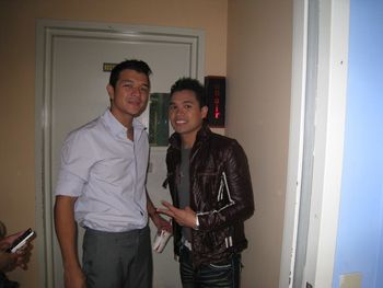 Zac Backstage with Jericho Rosales before entering...

