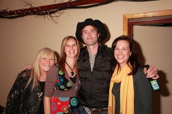Eva, Lana, Corb Lund and Suzanne (photo by Lee Gunderson)
