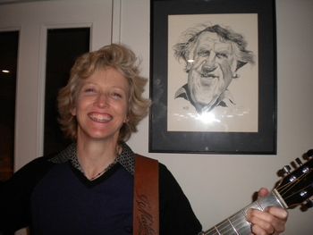 Sue Galvin: guitar, violin, mandolin, banjo, lead and harmony vocals.
