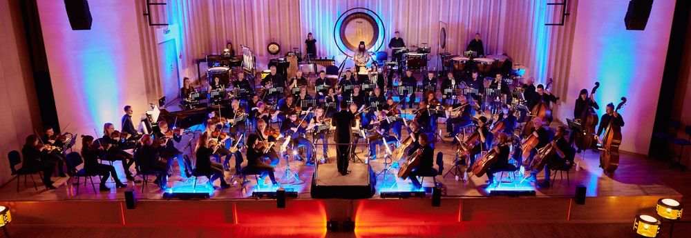 Symphony orchestra plays the Elements