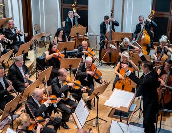 The Symphony Orchestra of the Zabrze Philharmonic during the performance of a composition by Pawel Pudlo. [photo by Pawel Janicki]
