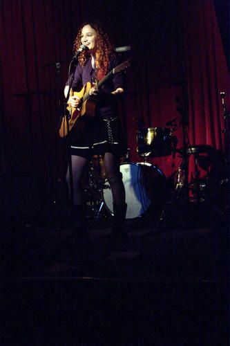 Live at the Hotel Cafe, photo by Harold Potts
