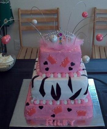 Princess bday cake for Riley's 7th bday
