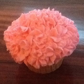 Floral cupcake

