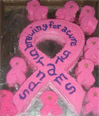 Breast Cancer Ribbon Cake w/mini cakes
