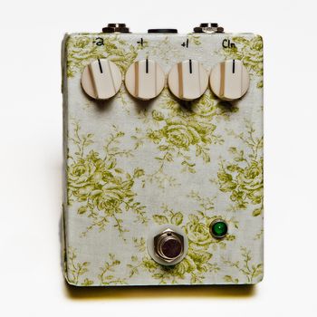"The Shoctave" Custom made octave pedal by Mezei Tone
