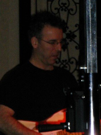Me playing Mark's tele/strat. Cambridge, Ohio - May 6, 2006
