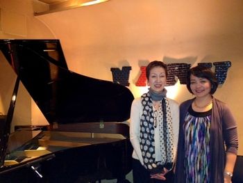 4/4/2012 @ Yoyogi Naru with Misako san
