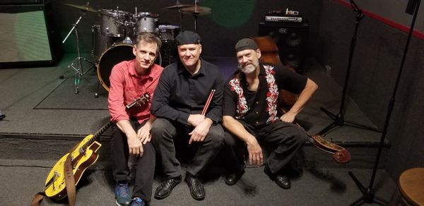 The Mike Jacoby Electric Trio
'The Long Haul'
Release Date: August 18th, 2023
https://mikejacobymusic.com/