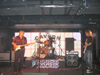 Mike, Bruce Logan & Mark Andes - The Cavern Club, Liverpool, England - 2006
