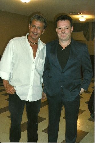 Backstage with James Hunter before Edmonton Show March 2009
