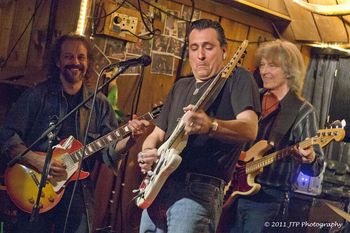 Andy Aledort (Dickey Betts Band) sitting in with us at Georgetown Saloon.
