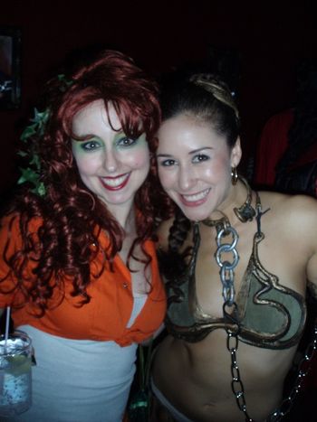Poison Ivy and Slave Leia!
