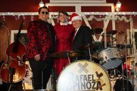 Rafael Espinoza & The Rockabilly Railroad - Golden Hometown Christmas 