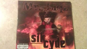 Mr. Liqz SikCyde Album 1.Hell In A Handbasket Ft. Twisted Insane (Beat Produced By Mozart Jones) 2.Hell On Earth (Beat Produced By Mozart Jones) 3.Hybrid (Beat Produced By Mozart Jones) 5.FingaprintZ (Beat Produced By Mozart Jones) 6.Sik6Cyde (Beat Produced By Mozart Jones) 7.NightmarrZ N DreamzcapZ (Beat Produced By Mozart Jones) 8.Klown (Beat Produced By Mozart Jones) 10.Throw A Match (Beat Produced By Mozart Jones) 11.Carpe Diem (Beat Produced By Mozart Jones) 13.Sik World Order (SWO) (Beat Produced By Mozart Jones) Bonus Track Devil On My Shoulder Ft. Playboy The Beast (Beat Produced By Mozart Jones) Twitter.com/mrliqz reverbnation.com/liquidakamrliqz youtube.com/mrliqz facebook.com/LiquidMrLiqz Follow Mozart Jones @ http://www.twitter.com/mozartjonesprod fan page--->http://www.facebook.com/mozartjonesbeats http://www.myspace.com/mozartjonesproductions http://www.youtube.com/user/mozartjns ALL MY BEATS ARE copywritten!!! Get Beats At--> http://www.mozartjonesmusic.com