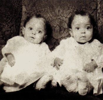 Twin brothers Art and Addison Farmer were born in Council Bluffs, Iowa. When they were 4 their family moved to Phoenix.
