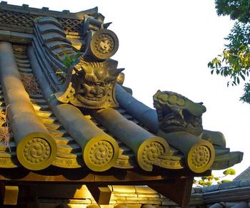 Architectural detail from roof of Daitokuji

