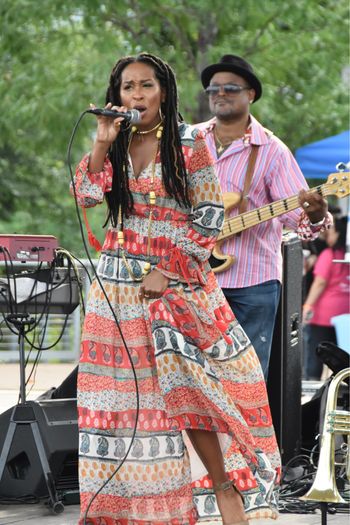 Sheri Hauck performing at Cumberland Park -Photo by Kenneth Wilkinson
