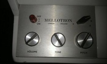 The rather simple Mellotron control panel!
