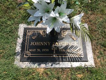 Johnny's final resting place is in Greenlawn in Nashville TN.
