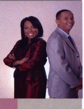 TV Broadcasters Rose and Dallas Glass
