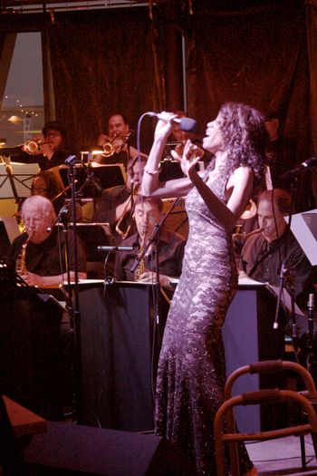 Marianne sings with the Paul McDonald Big Band
